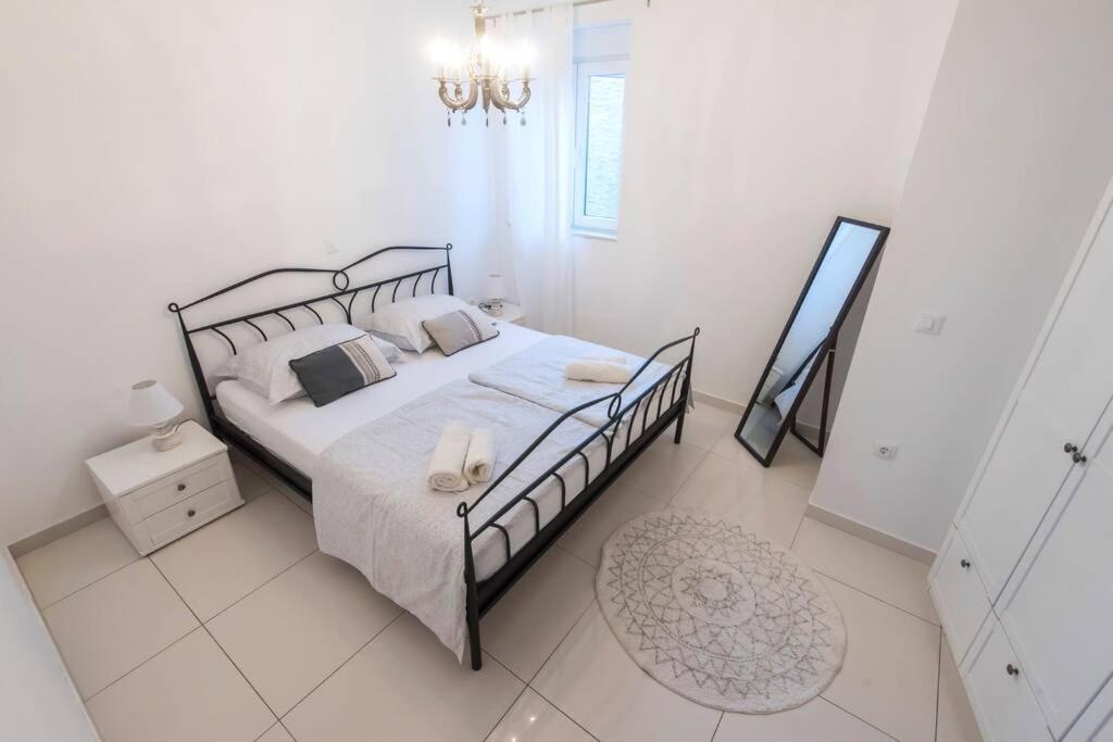 Apartman M&S 1 Kali, Otok Ugljan Apartment Luaran gambar
